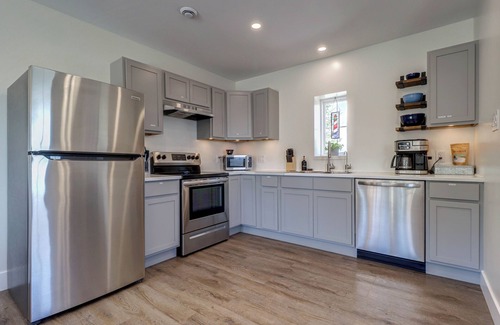 Bay View Apartamento | Unique Lighthouse with amazing views of the Bay of Fundy- Hot Tub