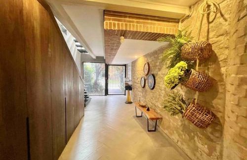 Financial District Apartamento | Unique Loft Design, Zona G with Private Terrace