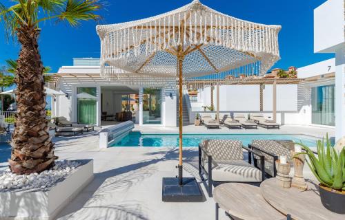 Mijas Casa | Unique & Luxurious Villa With Heated Pool, Gym & C