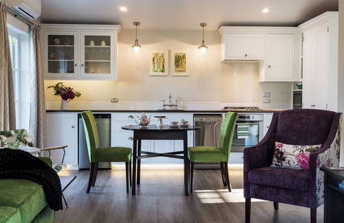 Springlands Cabaña | Unique luxury cottage in the heart of Marlborough's wine region central location