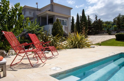 Spata-Artemida Villa | Villa de lujo única Abelos cerca del aeropuerto y del centro de Atenas, cerca de la playa de arena.