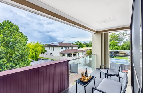 Stretton Casa | Unique&Modern 4BR House for Your Getaway @Stretton