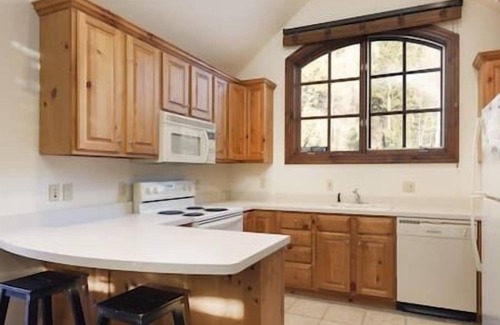 Aspen Casa | Unique Mountain Retreat, Just Minutes to the Core!