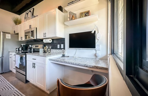Nashville Apartamento | Unique Nashville Executive Condo & Workspace