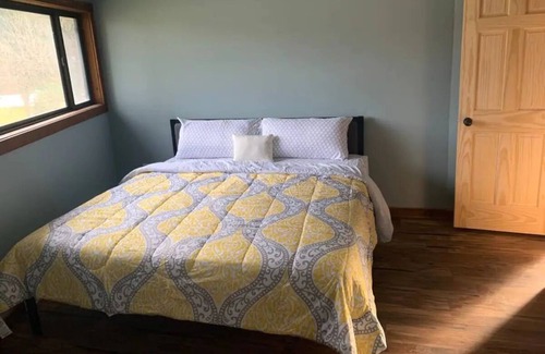 Huron Casa | Unique Octagon House - 8 Minutes to Cedar Point