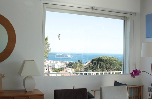 La Croix des Gardes Apartamento | UBICACIÓN ÚNICA CON UNA VISTA DE DREAMLOOKING DE CANNES BAY