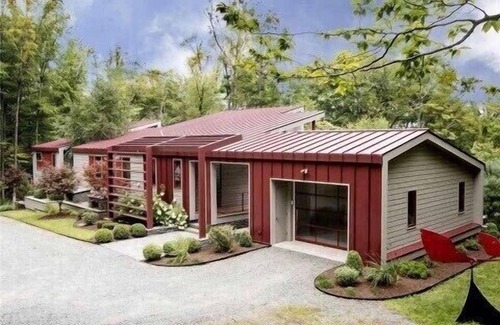 Smallwood Casa | Unique secluded oasis in a gated community
