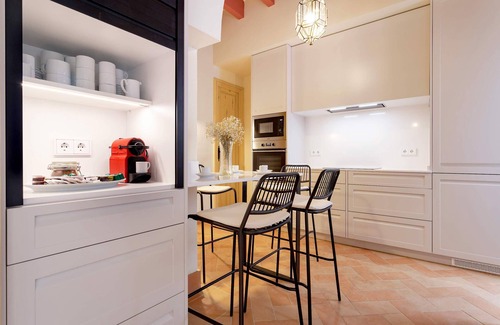 Santa Cruz Apartamento | Unique Sevillian House with terrace and pool. Casa Pimienta