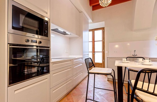 Santa Cruz Apartamento | Unique Sevillian House with terrace and pool. Casa Pimienta