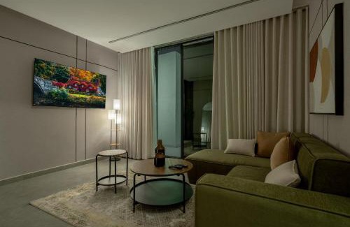Ghirnatah Apartamento | Unique Suite With Smart Entry