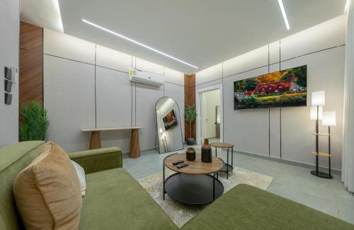 Ghirnatah Apartamento | Unique Suite With Smart Entry