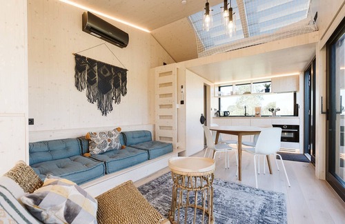 Ouddorp Chalet De Esquí | Unique tiny house in car-free area