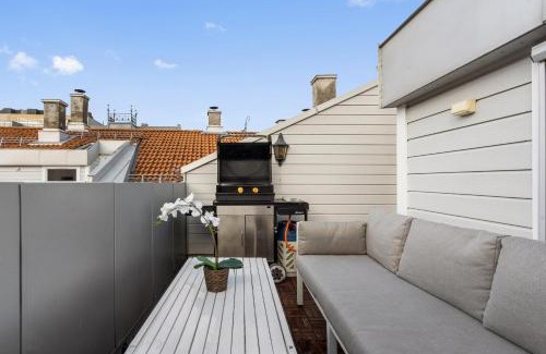 Vika Apartamento | Unique top floor - Super central - 2 bedr - 78 m2