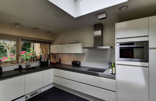 Westlandgracht Casa | Unique Villa With Fantastic View Over the Water