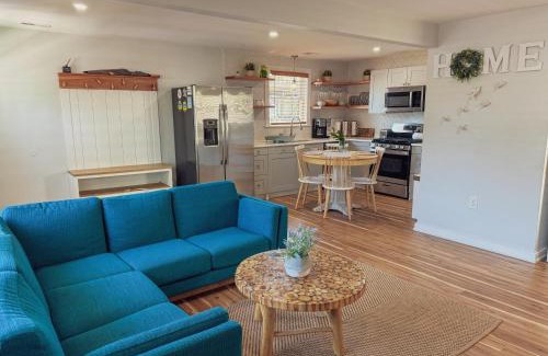 Wildwood Casa | Unique Wildwood 3 BR 1,5 BA Entire House in the Heart of Wildwood!