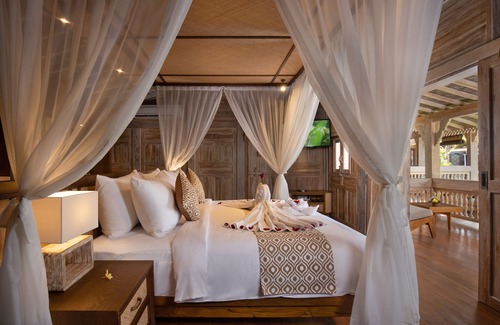 Saba Cama Y Desayuno | Unique Wooden Villa at Saba Beach
