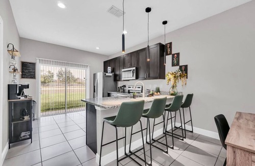 Poinciana Casa | Uniquely Chic home near Disney!
