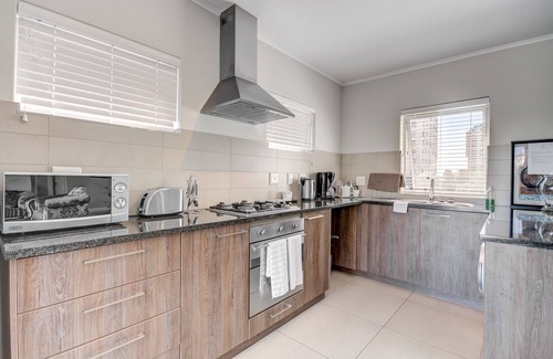 Century City Apartamento | UniqueStay Mayfair Luxury Apartment