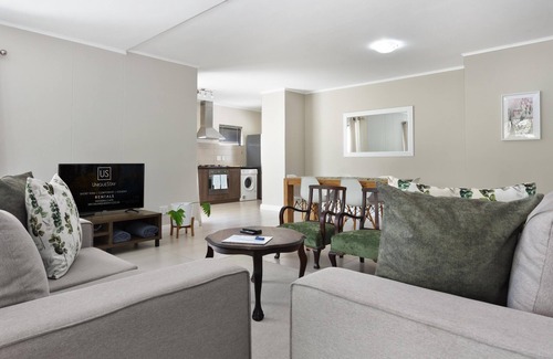 Century City Apartamento | UniqueStay Mayfair Apartment 139