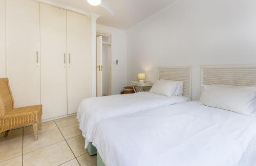 Zinkwazi Beach Apartamento | UNIT 1 @ Springvale Complex, Zinkwazi Beach