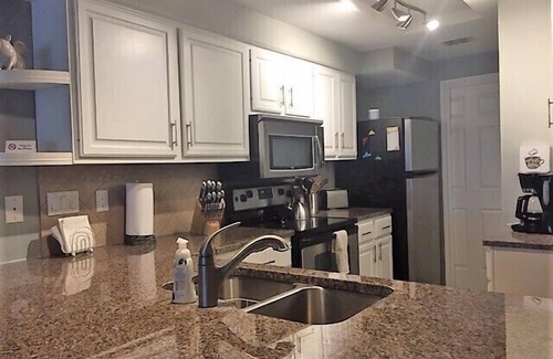 Spicewood Condominio | UNIDAD 1123 Villa de 2 dormitorios y 2 baños en el lago Travis