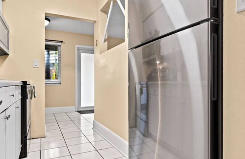 Middle River Terrace Condominio | Unit 2 - Cozy apartment in Fort Lauderdale