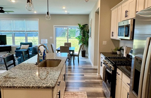 Rochester Casa | Unit 2365J | 2bd/2bth | Single-Family Home