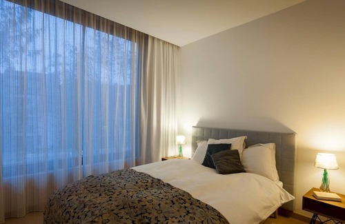 Dieweg Apartamento | Unit 3 - Modern Smart Home Triplex Private Garden & Parking