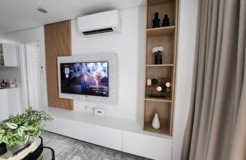Pallocan Apartamento | Unit 301 at One Pontefino