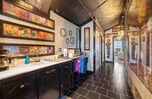 Liberty Hill Casa | Unit 8 Fun, Boho 2-Bedroom Unit at River Ranch Inn