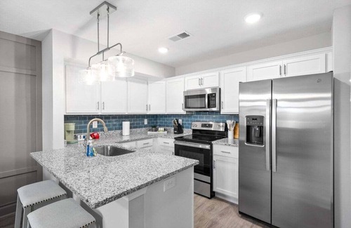 Clarksville Casa | Unit #808 Peachers Place Townhomes