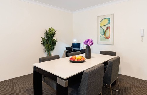 Eastwood Apartamento | Apartamento amueblado de 9 a 9 habitaciones, apto para estadías cortas y prolongadas