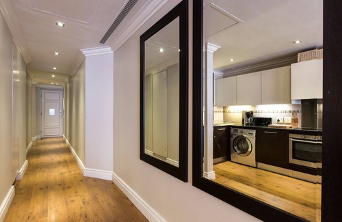 Green Point Hotel | Unit Number 318 Cape Royale Luxury Apartments