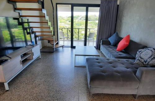 Prince's Grant Golf Estate Apartamento | Unit08 on The Eighteenth with inverter at Princes Grant Golf Estate