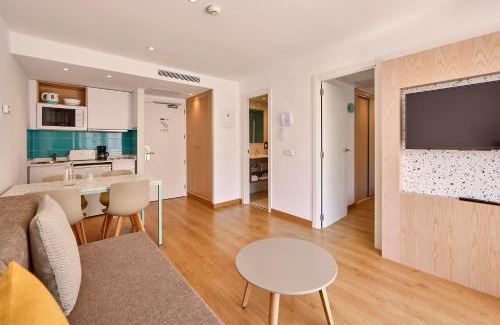 Muro Apartamento | Universal Aparthotel Elisa
