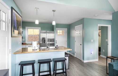Skyland Casa | Unleash the Adventure with hot tub. Pet-Friendly!
