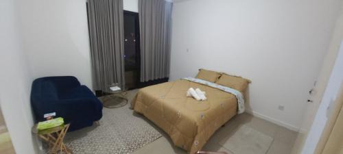 Al Zahiyah Casa | UNO#SErEnERoomInAHomE