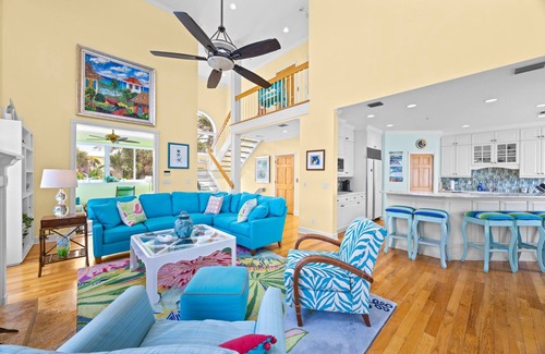 Captiva Casa | Unparalleled Gulf-to-Bay Living - Luxury Beachfront Retreat-Captiva Island