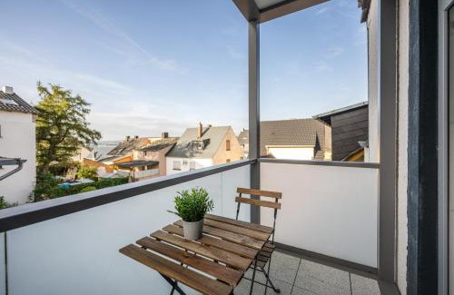 Urbar Apartamento | Untere Rheinblick-Oase Komfort mit 2 SZ Balkon