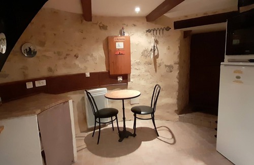 Saint-Cyr-des-Gats Cabaña | Unusual mill