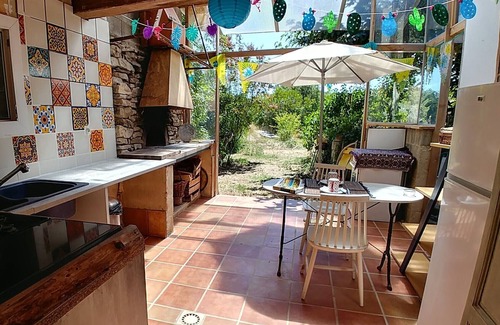 Lauris Cabina | Noche inusual en una yurta de piscina Luberon Provence