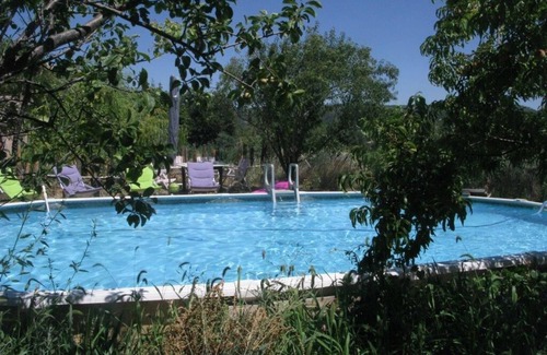 Lauris Cabina | Noche inusual en una yurta de piscina Luberon Provence