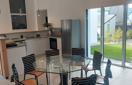Saint-Jacut-de-la-Mer Villa | Unusual seaside gite opened in May 2025 in Notre Dame des Grèves,
