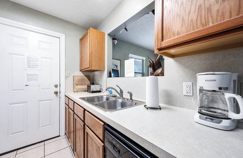 Cedar Lane Casa | Unwind and Fish: Caney Creek Retreat with Prime Fishing Access