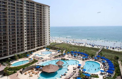 Windy Hill Apartamento | Unwind in Luxury at Jasmine Tower