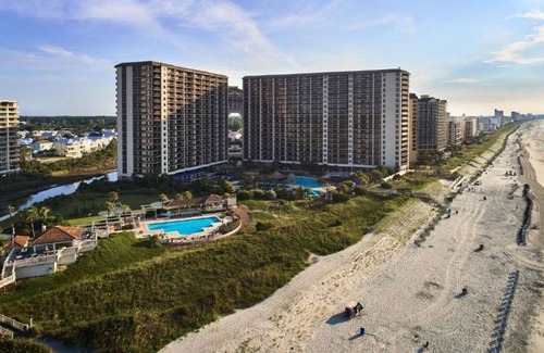 Windy Hill Apartamento | Unwind in Luxury at Jasmine Tower