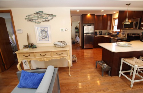 Rehoboth Beach Casa | Unwind in Our 4-Bedroom Pet-Friendly Bay Community Escape!
