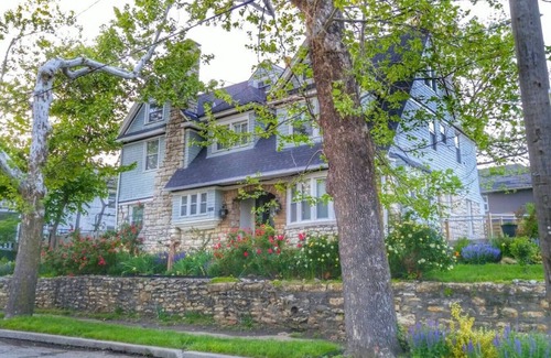 South Hyde Park Casa | Espaciosa mansión Ten6Teen de 4500 pies cuadrados cerca de la Plaza