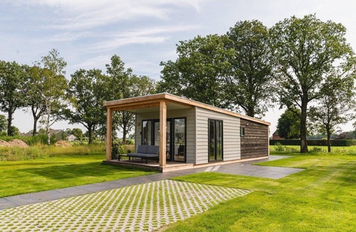 Municipality of Rijssen-Holten Casa | Unwind in your own sauna and hot tub!