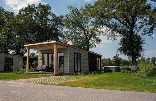 Municipality of Rijssen-Holten Casa | Unwind in your own sauna and jacuzzi!